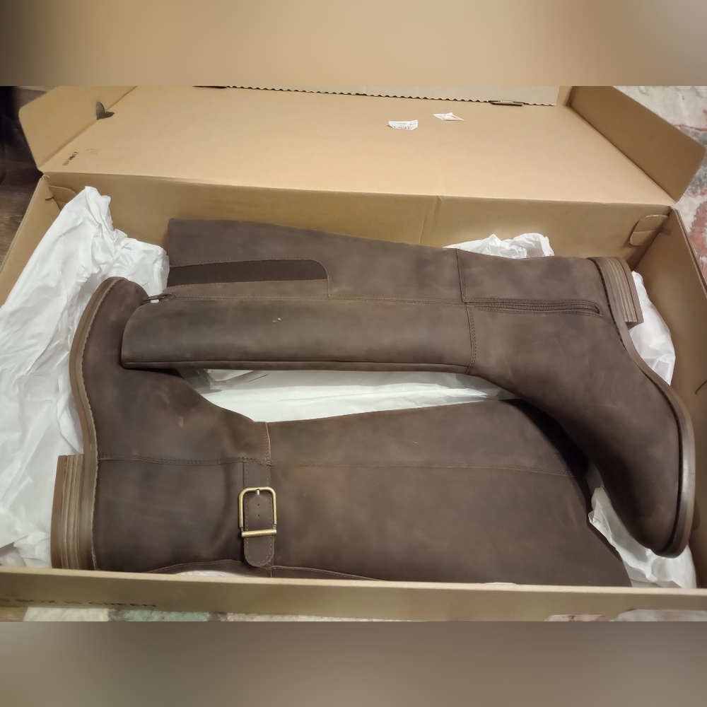 Clark's riding boots